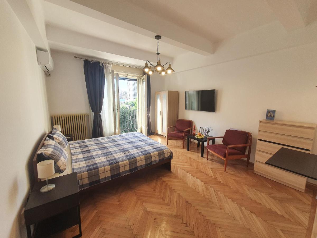 Charming Studio With City View Bucarest Extérieur photo